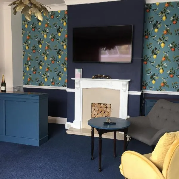 The Millbrook B&B, hotel in Torquay