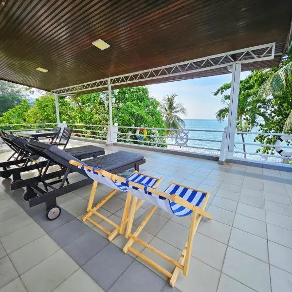 Little Heaven by Sky Hive, A Beach Front Bungalow, hotell i Tanjung Bungah