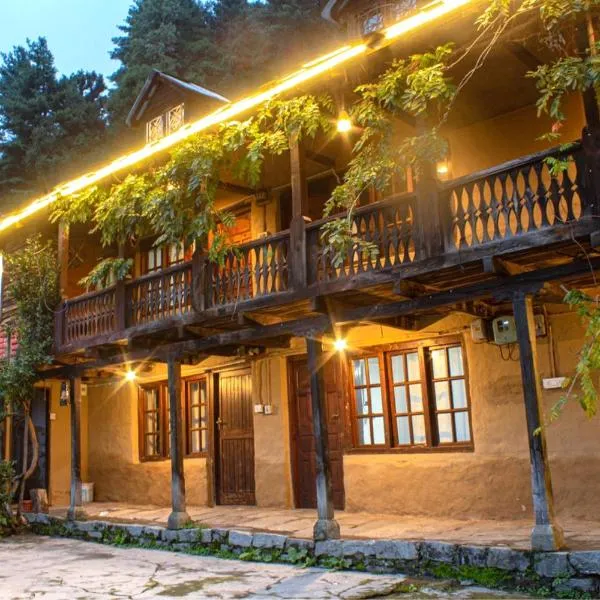 Aarya homes, hotel v destinaci Manāli