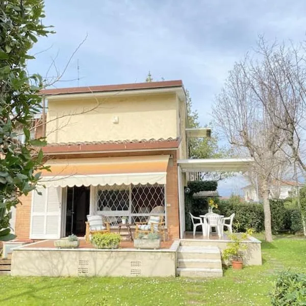 Villetta Cortona, hotel v destinaci Marina di Pietrasanta