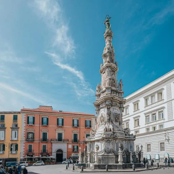 Palazzo Pandola - Luxury Suites, hotel in Naples