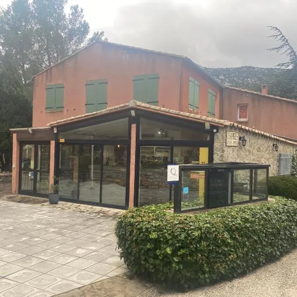 Auberge la Table du Curé: Rouffiac-des-Corbières şehrinde bir otel