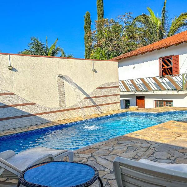Incrivel casa com lazer completo e WiFi -Ibiuna SP
