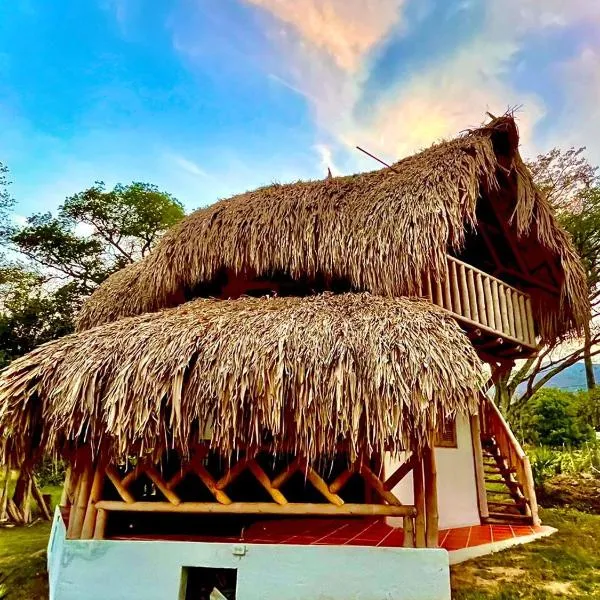 Las Cabanas de Pino Hostel, hotel v destinaci Santa Fe de Antioquia