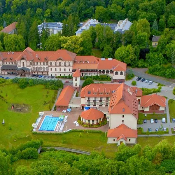 Erzsébet Park Hotel, hotel Parádon