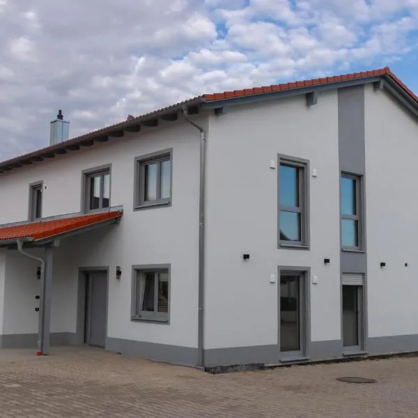 Gasthaus Karpfinger, hotel v destinaci Aiterhofen