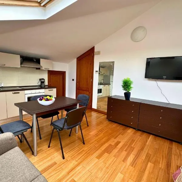 La Greppia Appartamenti, hotel v destinaci Porto dʼAscoli