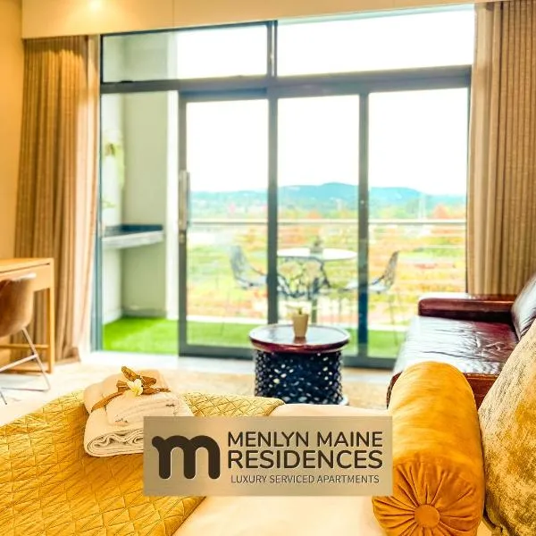 Menlyn Maine Residences - Napoli with king sized bed, hotel i Pretoria