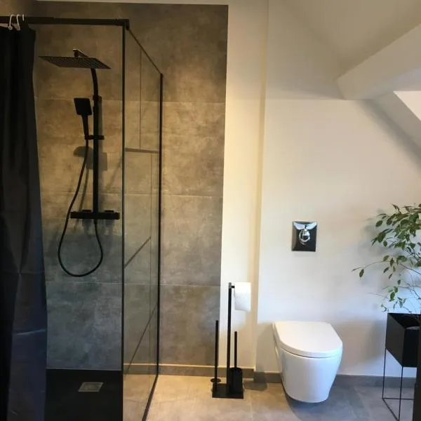 Appartement in Ekeren (Antwerpen), hotel v destinaci Ekeren