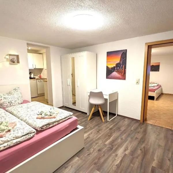 B3 - Urlaubsmagie Kleine Wohnung für 4P direkt am Wanderweg mit eigener Terrasse, hotel di Sebnitz