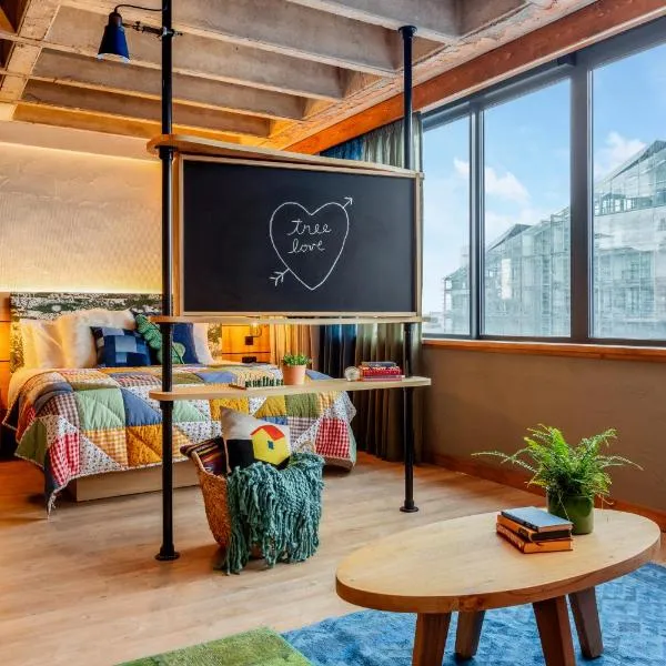 Treehouse Hotel Manchester, hotel v Manchesteru