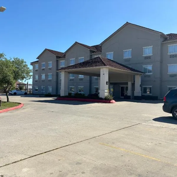 Deluxe Inn & Suites, hotel in Los Fresnos