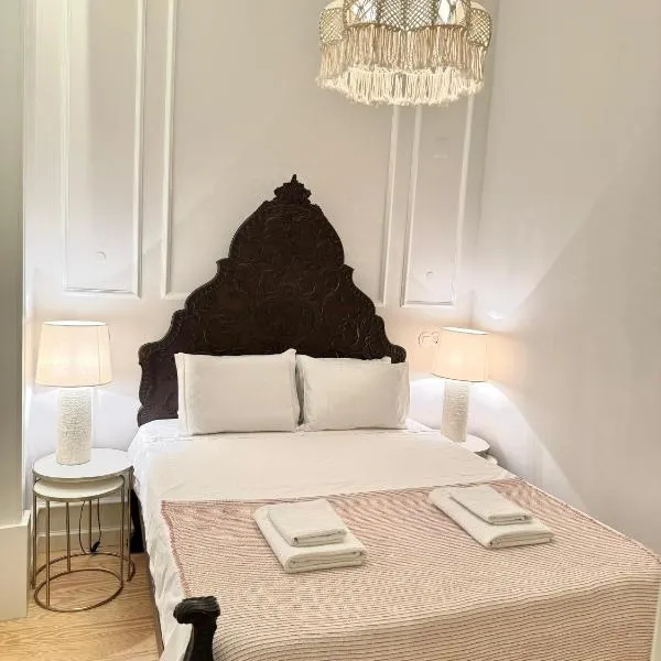 Apartamento com Duas Suites no Chiado