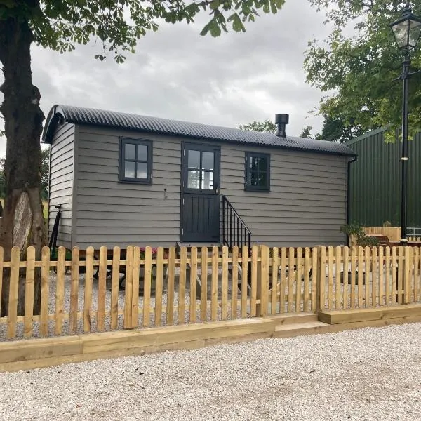 Owls Retreat, Meadowview House, hotel v destinaci Stoke-on-Trent
