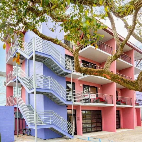 Boutique Vera Hotel in the Heart of Folly Beach, hotell sihtkohas Folly Beach