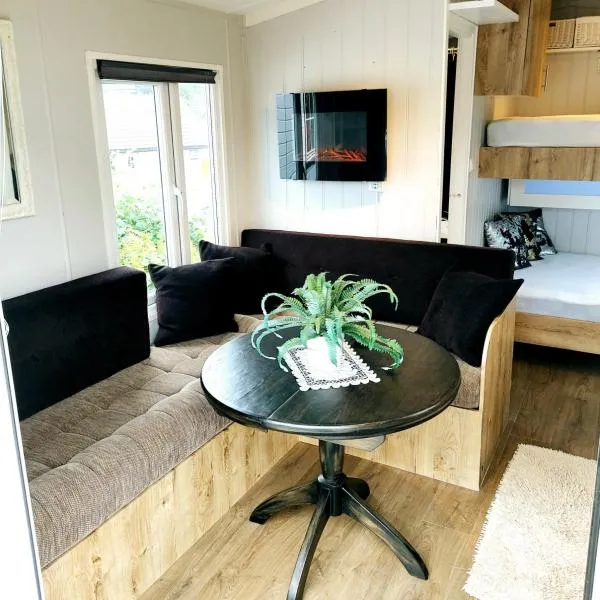 Microhouse Leknes in Lofoten, hotel en Leknes