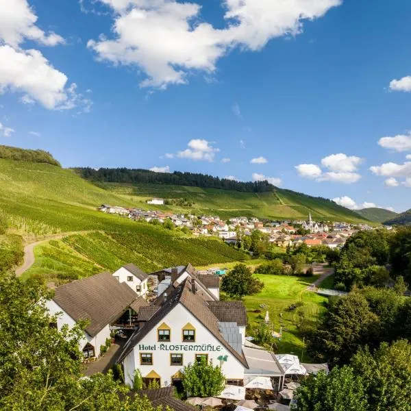 Weinhotel Restaurant Klostermühle、Ockfenのホテル