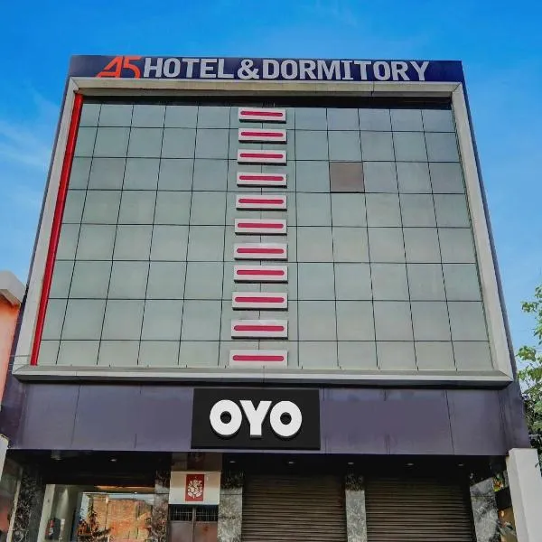 A5 Hotel And Dormitory, hotel in Pipra