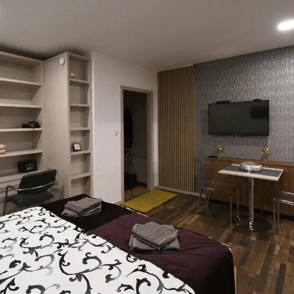 Nice Home Apartment 2, hotel Abdán