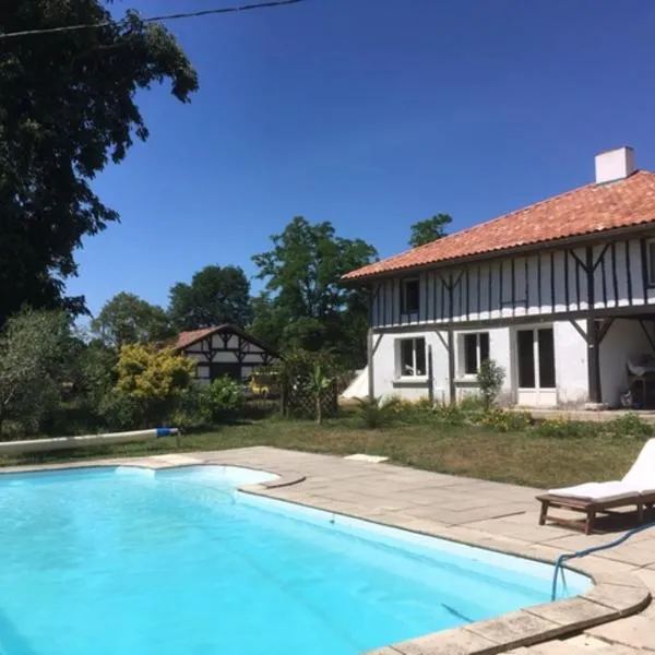 Xibouette, hôtel à Lesgor