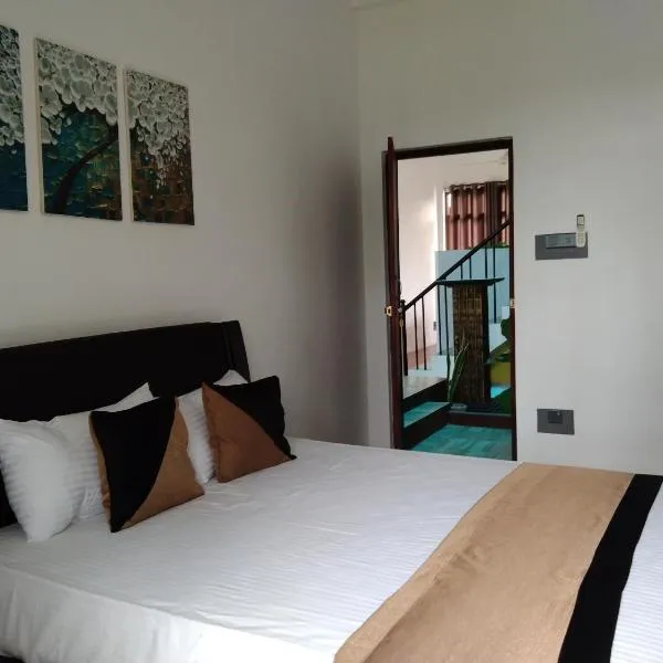 LEO-BREEZE Apartments, hotel di Akaragama
