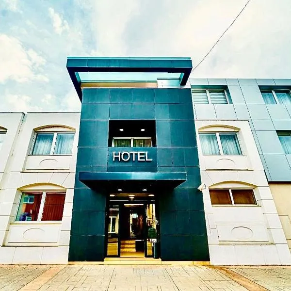 Hotel Sun Loznica, hotell i Loznica