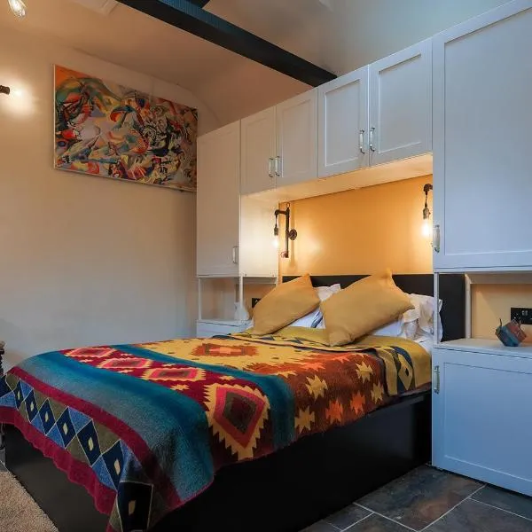 Cosy countryside retreat - Pogo, hotel in Milton Keynes