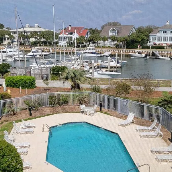 The Moorings Condo - Wild Dunes Resort - Isle of Palms Marina, hotel in Isle of Palms