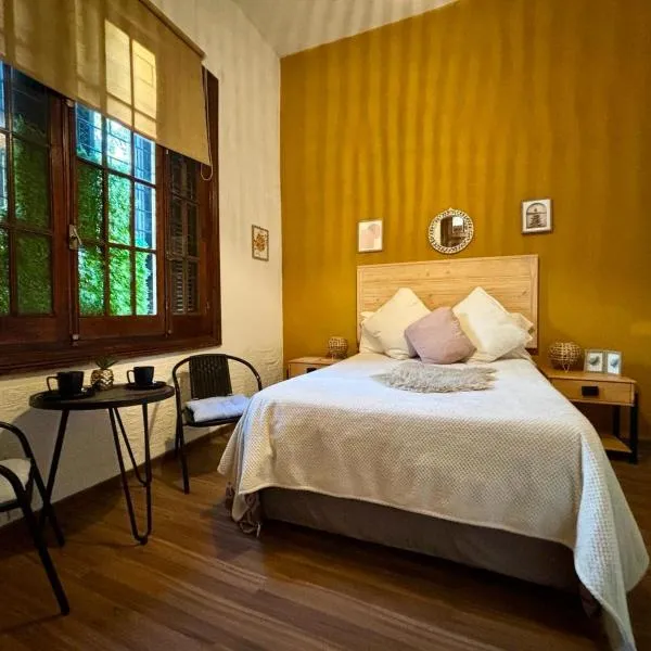 Expreso trescrucesdos, hotel v destinaci Montevideo