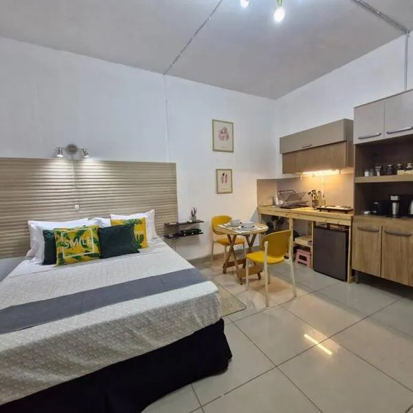 8 Beach Suite w/pool by Madrigera, hotel in La Libertad