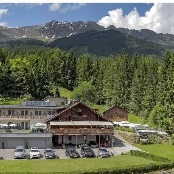 Sweet Cherry - Boutique & Guesthouse Tyrol, hotel in Unterperfuss