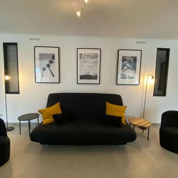 Rez de jardin vue mer, hotel v destinácii Marseille