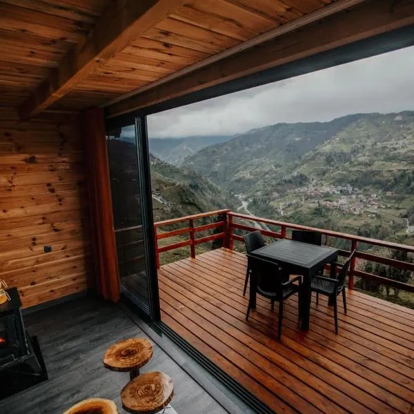Cemilyano Bungalov Restaurant, hotel a Çamlıhemşin