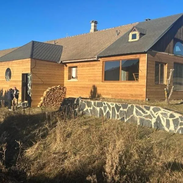 Studio Écureuil 2 pers au Cœur de la Montagne, hotel v destinaci La Llagonne