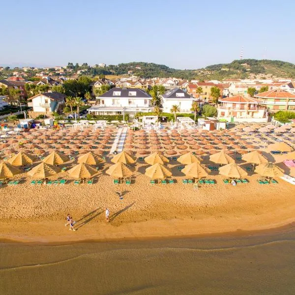 Albergo Punta de l'Est, hotel v destinácii Francavilla al Mare