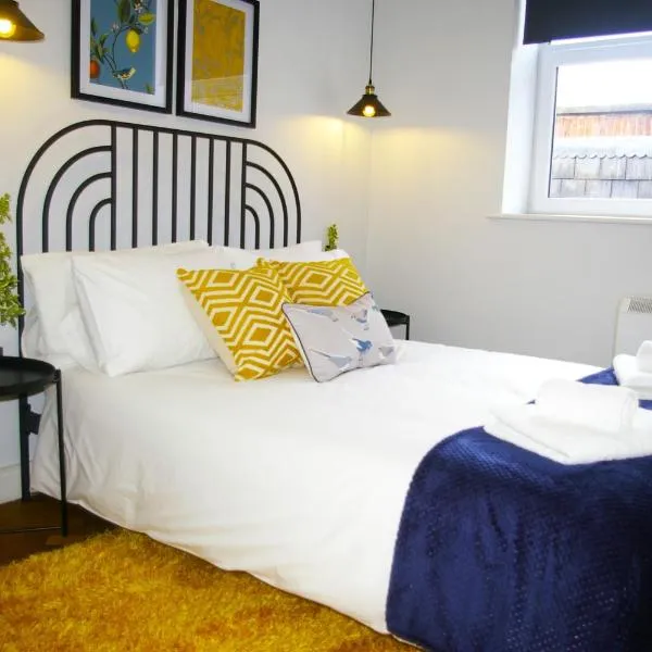 Stunning 1 Bed Apt in Ripon centre - FREE PARKING - Yorkshire Accommodates, hotel in Ripon