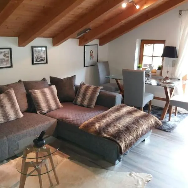 Apartment in den bayerischen Alpen, für Naturliebhaber, khách sạn ở Schneizlreuth