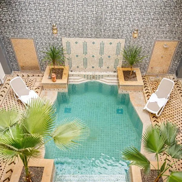 Riad Tonaroz, hotel in Marrakech