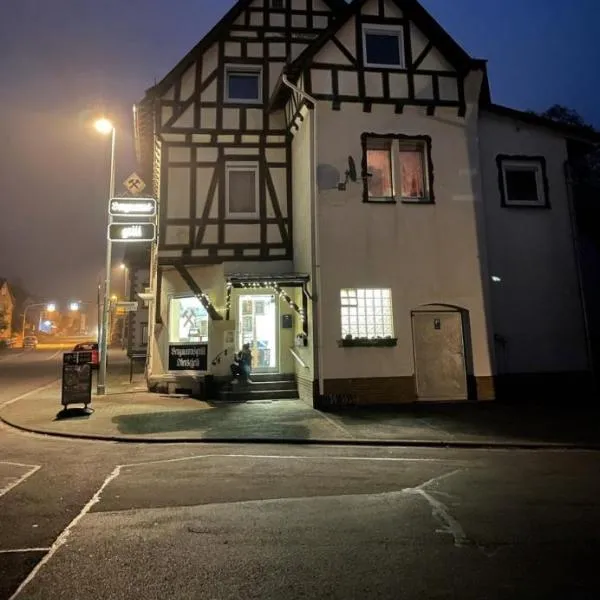 Schelder Gästezimmer, hotell i Frechenhausen