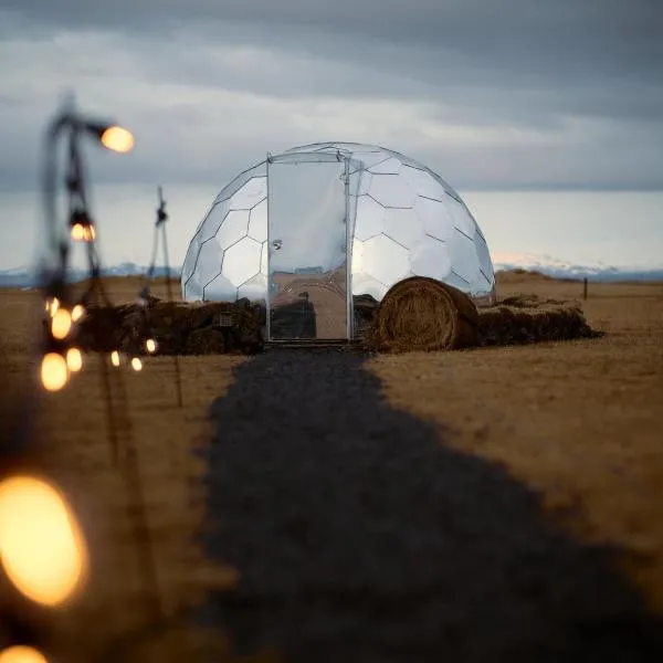 Helja Stay Glamping Domes, hotel v destinaci Hella
