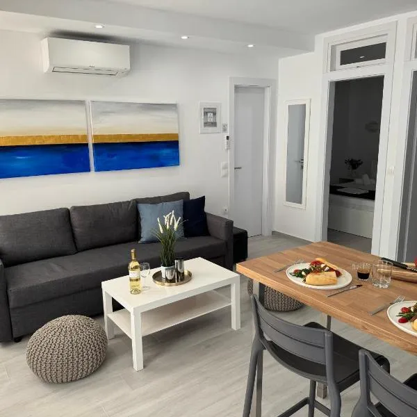 Central Suites Aegina 3, hotel v destinaci Aegina