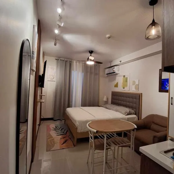 New Cozy Studio Apartment, hotel v destinaci Marigondon