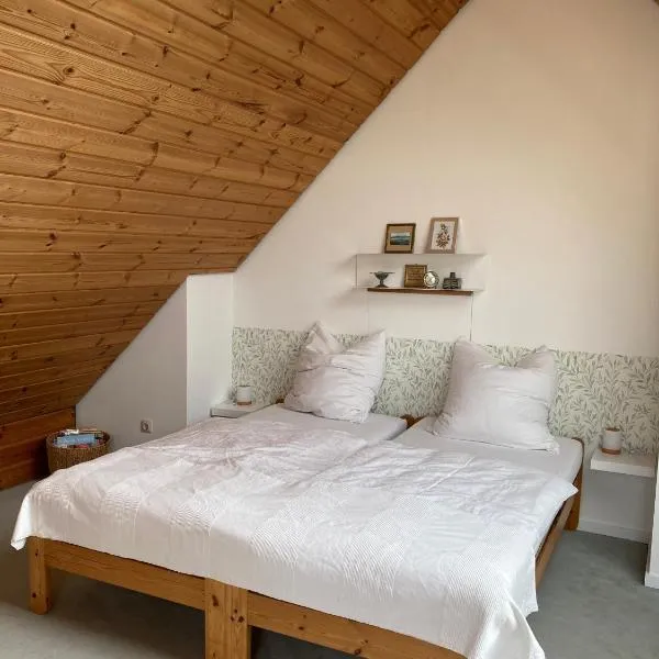 Ferienwohnung Frangenberg, hotel in Lindlar