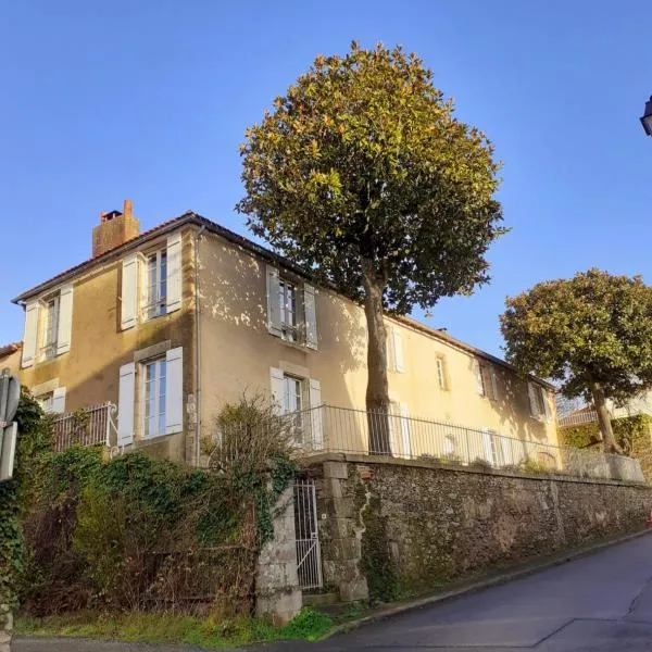Logis de la Coudraye, hotel v destinácii Apremont