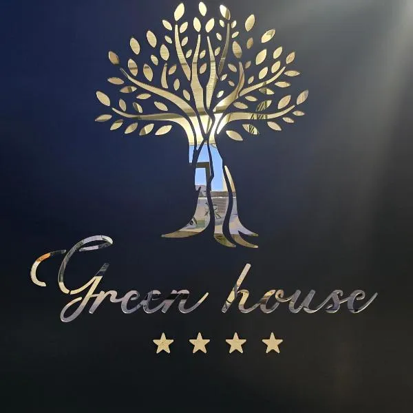 Green house, hotel en Dograde