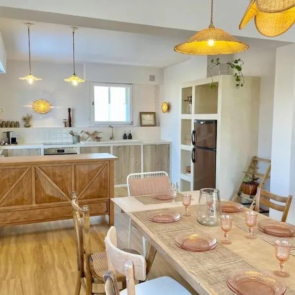 Maison individuelle 100 m2, jardin et parking privé, hôtel à Colmar