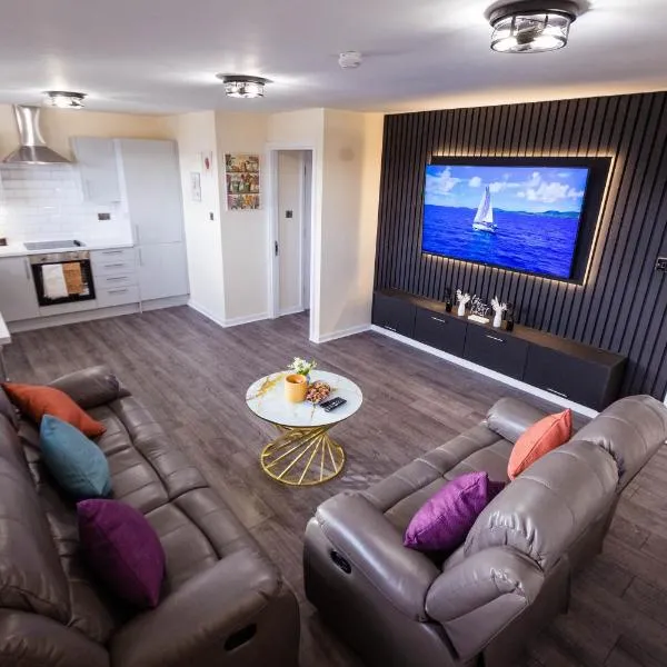 Two Bedroom Luxury RB Home, hotel v destinaci Stalybridge