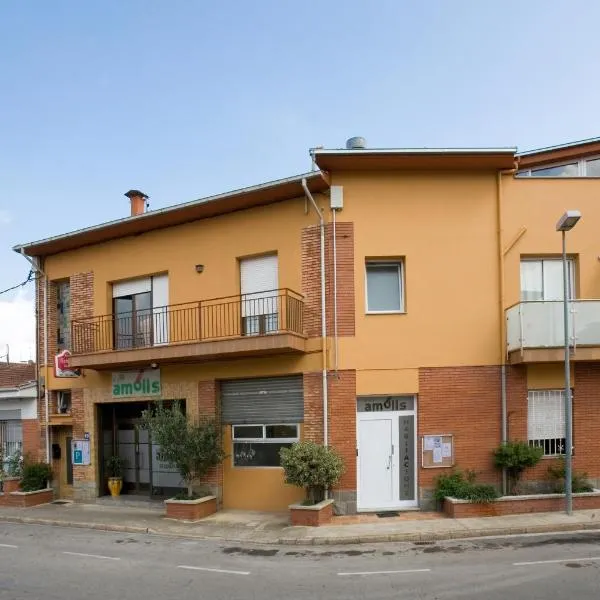 Amolls Restaurant i Habitacions, hotel sa Olot