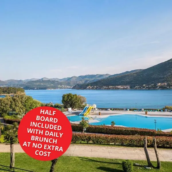 Club Dubrovnik Sunny Hotel: Dubrovnik'te bir otel