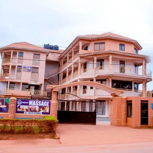 UBUNTU PALACE HOTEL - RUNATI, hotel in Kampala